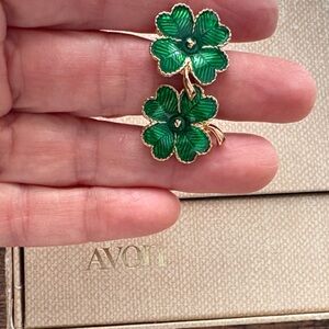 Vintage Avon 🍀 Lucky Clover GoldPlated Earrings ~ Stainless Steel Posts 279